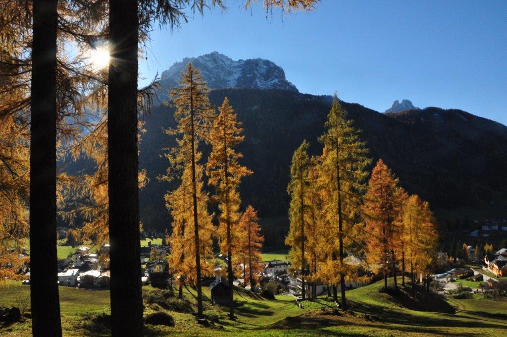 Herbst im zentrum von Innichen